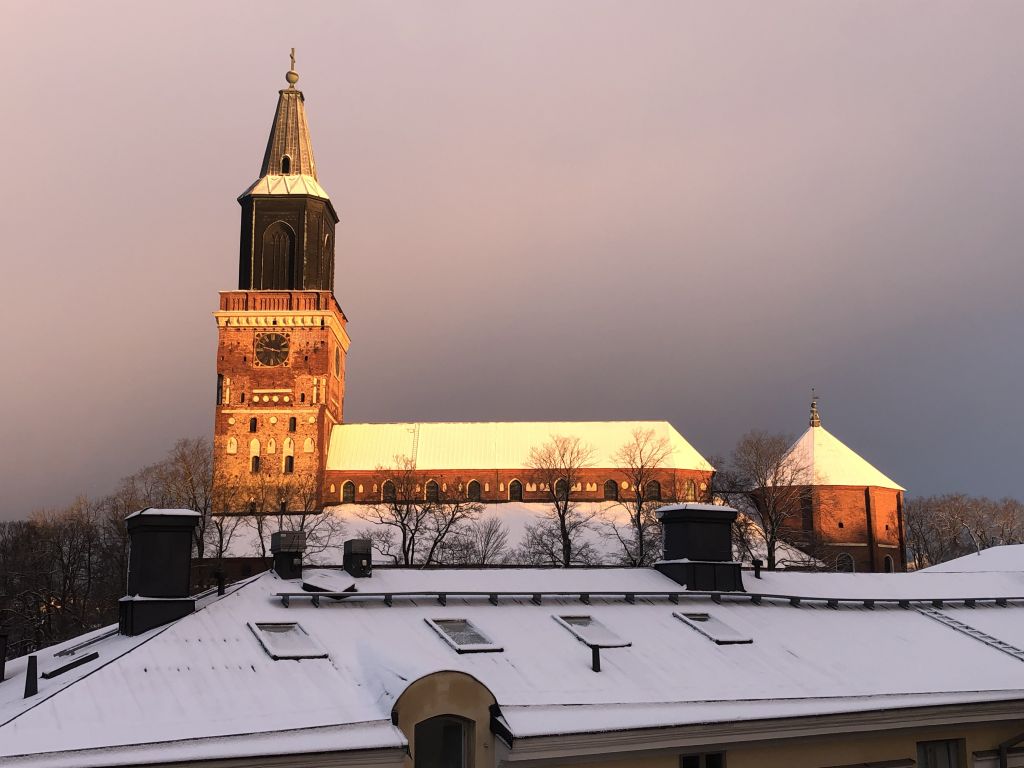 Turun tuomiokirkko talvella